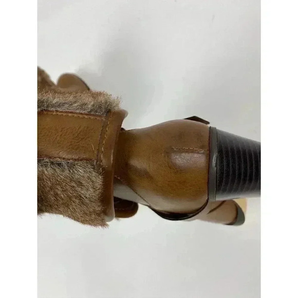 Justfab
fur trim heeled Taupe booties - Picture 7 of 8
